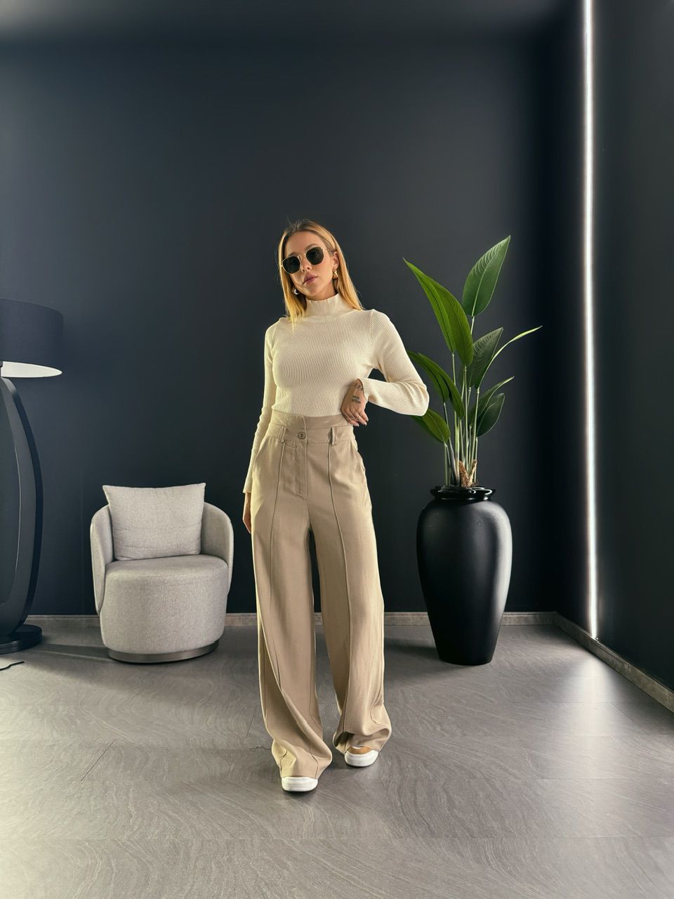 CALÇA OLIVIA PANTALONA CAQUI - 0052590096 - CAROLLA FERRARO
