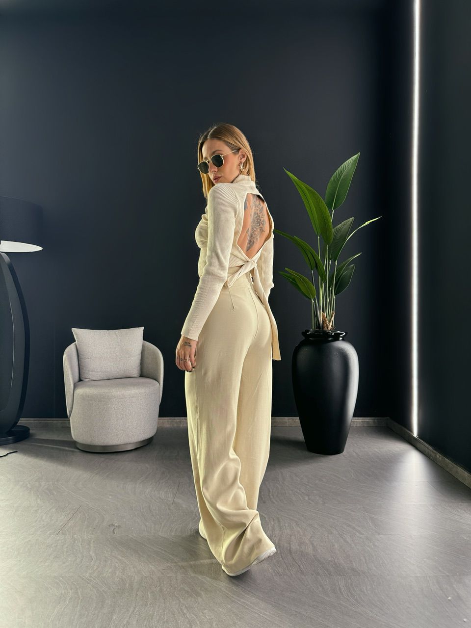 CALÇA OLIVIA PANTALONA MARFIM