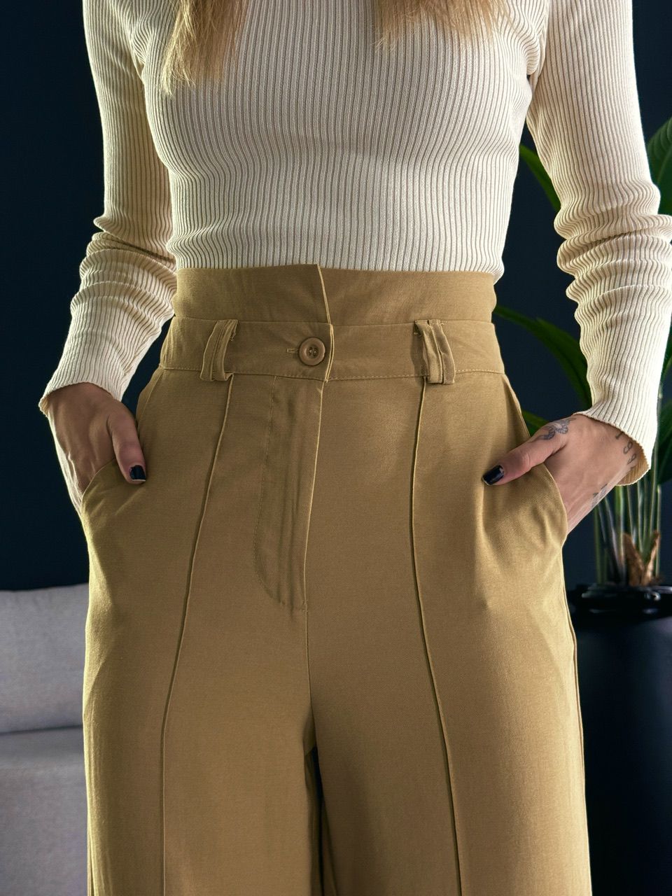 CALÇA OLIVIA PANTALONA OCRE