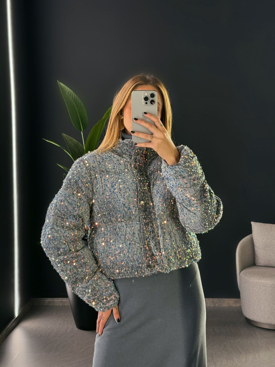 PUFFER ANA FLAVIA PAETÊ CINZA