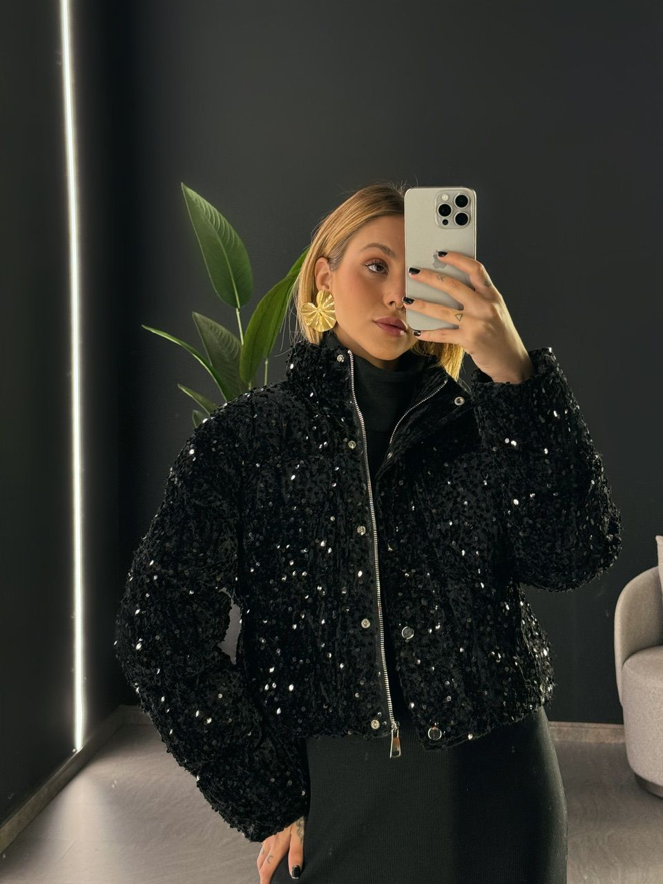PUFFER ANA FLAVIA PAETÊ PRETO