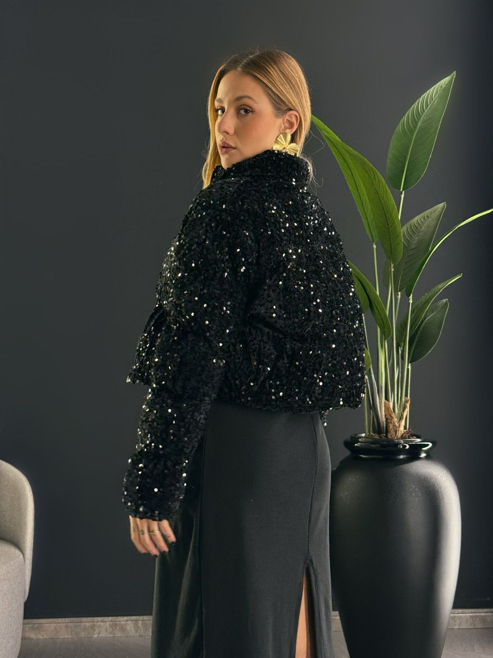 PUFFER ANA FLAVIA PAETÊ PRETO