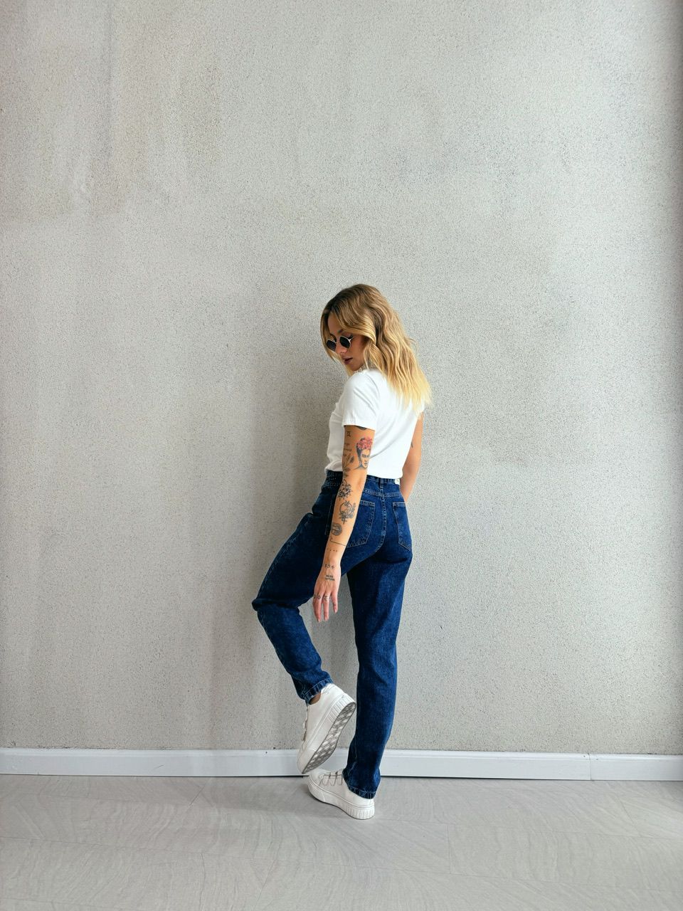 CALÇA MARINA JEANS MOM JEANS ESCURO