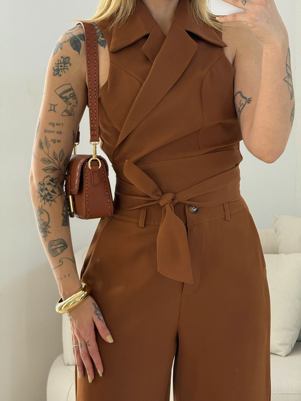 CONJUNTO ELÔ COLETE CARAMELO