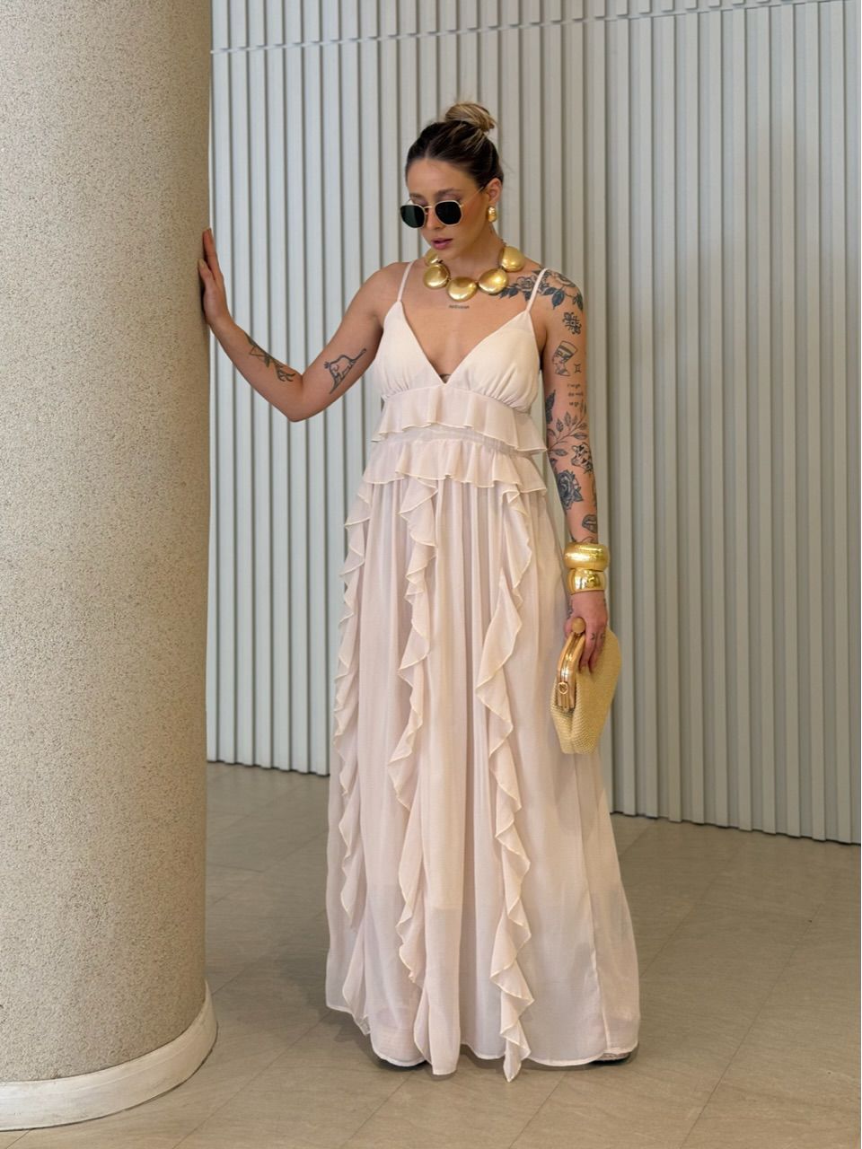 VESTIDO CORA BABADOS MARFIM