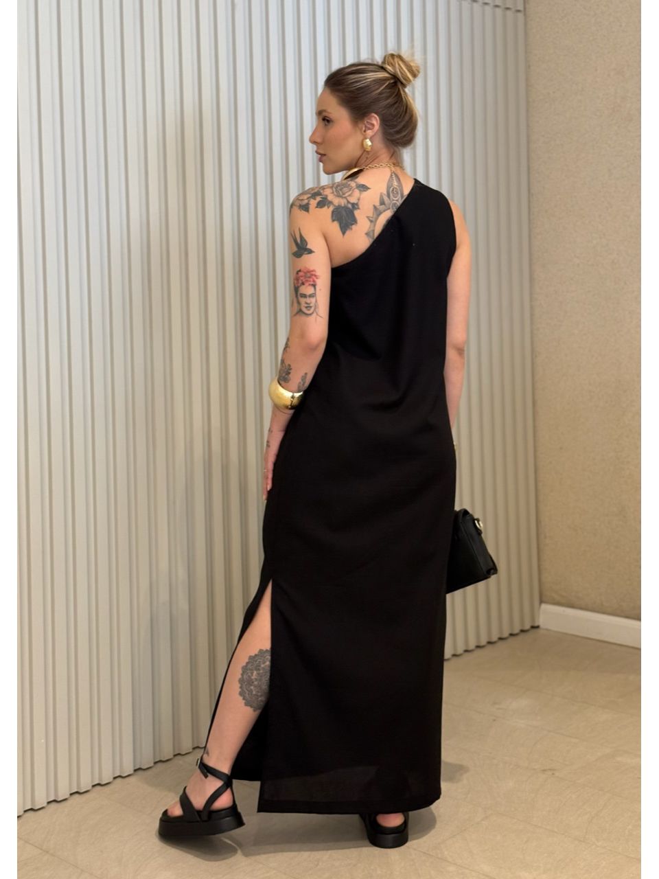 VESTIDO ROSANGELA NULA MANGA PRETO