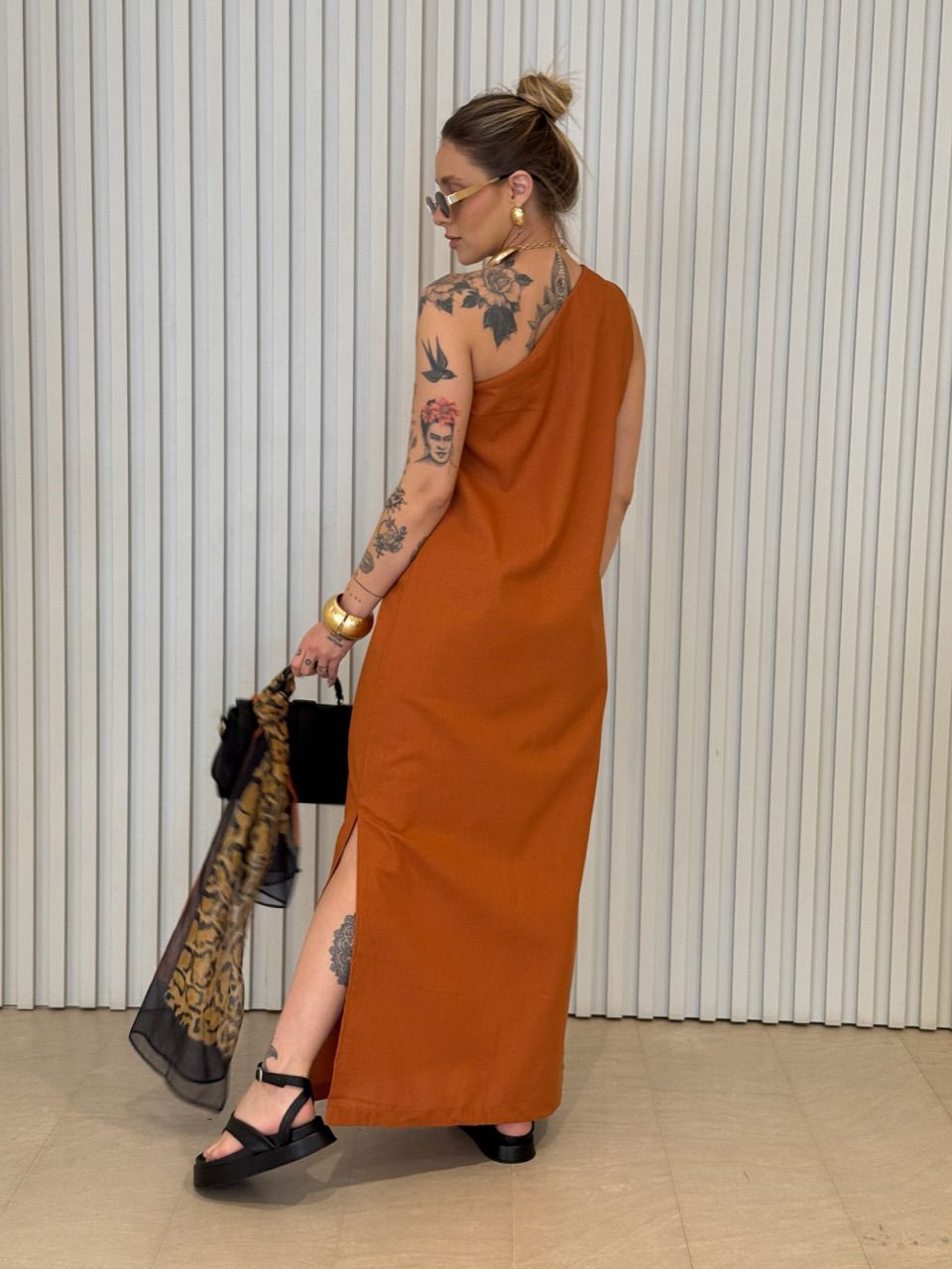 VESTIDO ROSANGELA NULA MANGA TELHA