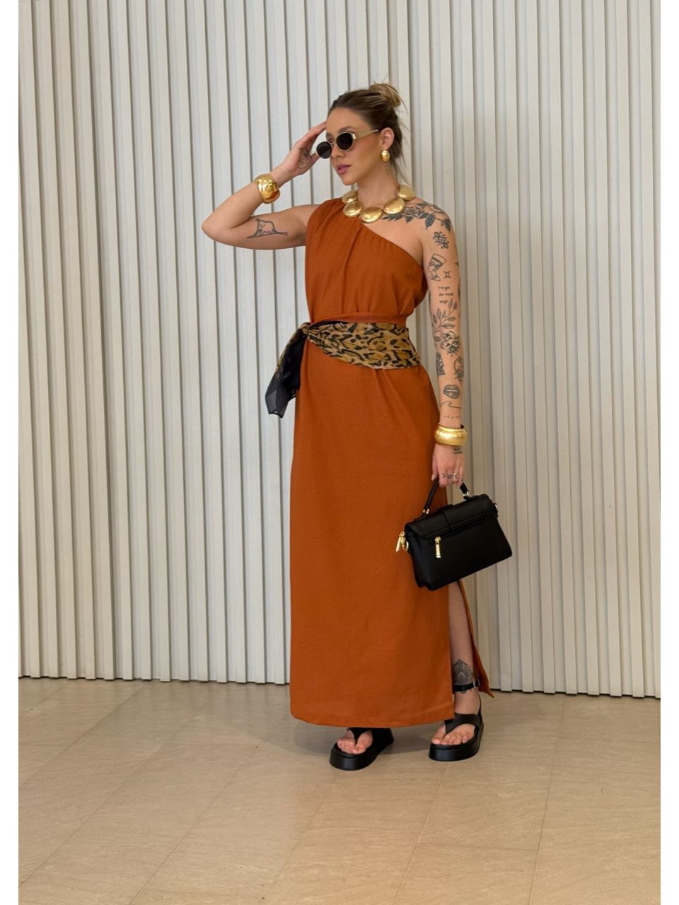 VESTIDO ROSANGELA NULA MANGA TELHA - 0068330180 - CAROLLA FERRARO