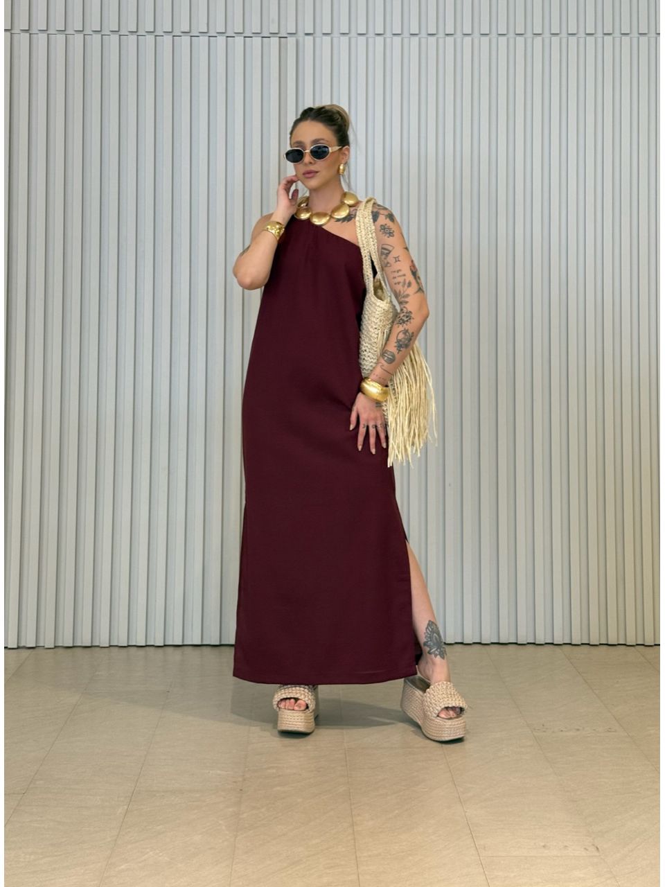 VESTIDO ROSANGELA NULA MANGA VINHO