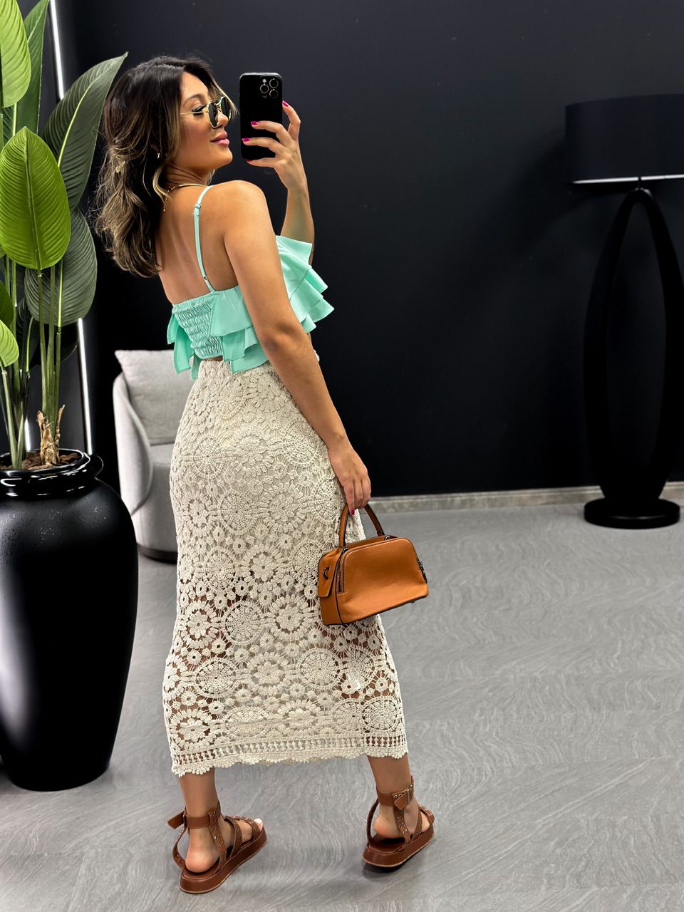 SAIA MILENA RENDA NUDE