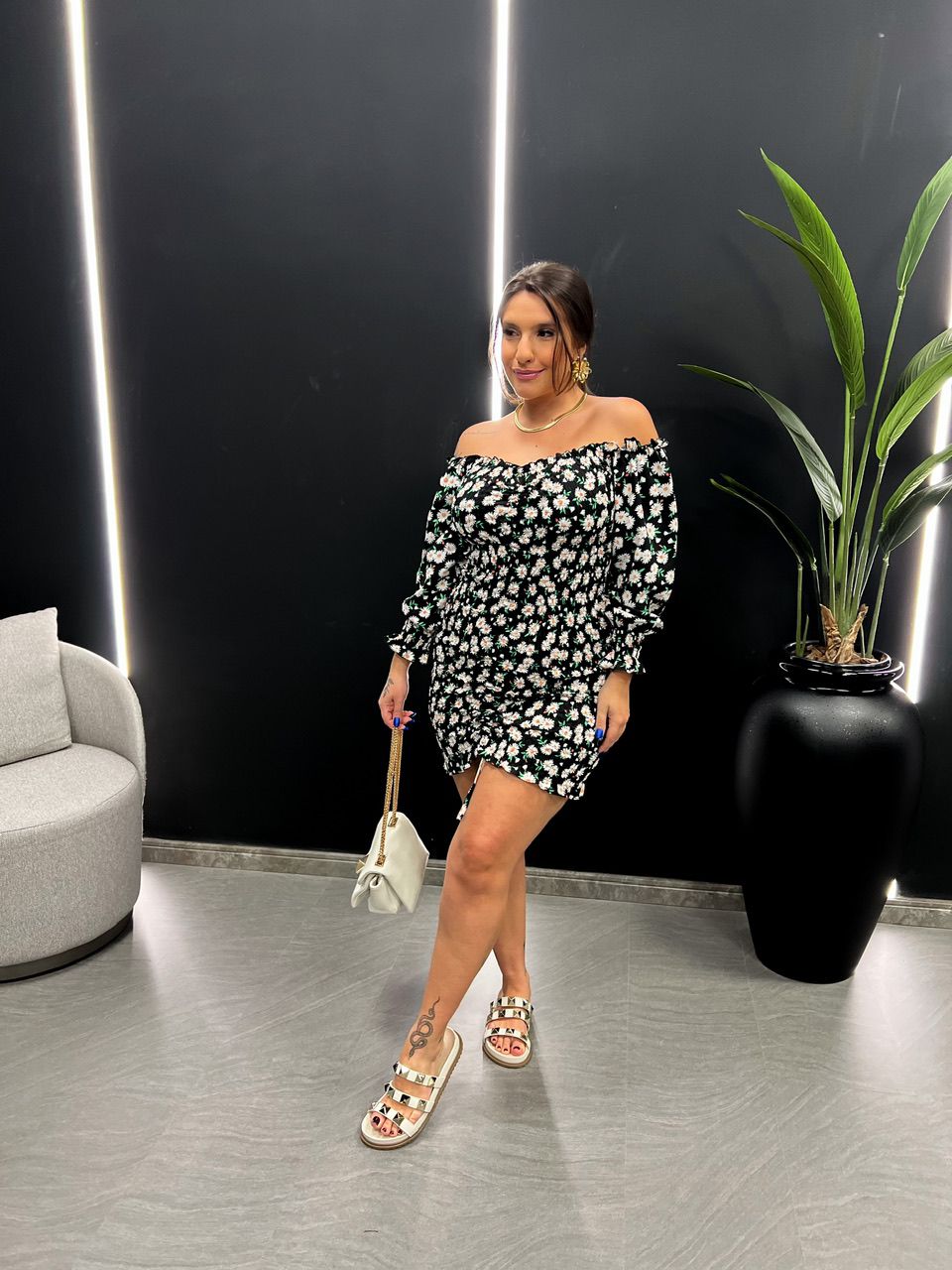 VESTIDO LIVIA LASTEX PRETO
