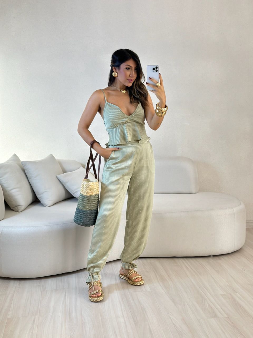 CONJUNTO ARIANE BRILHO PISTACHE