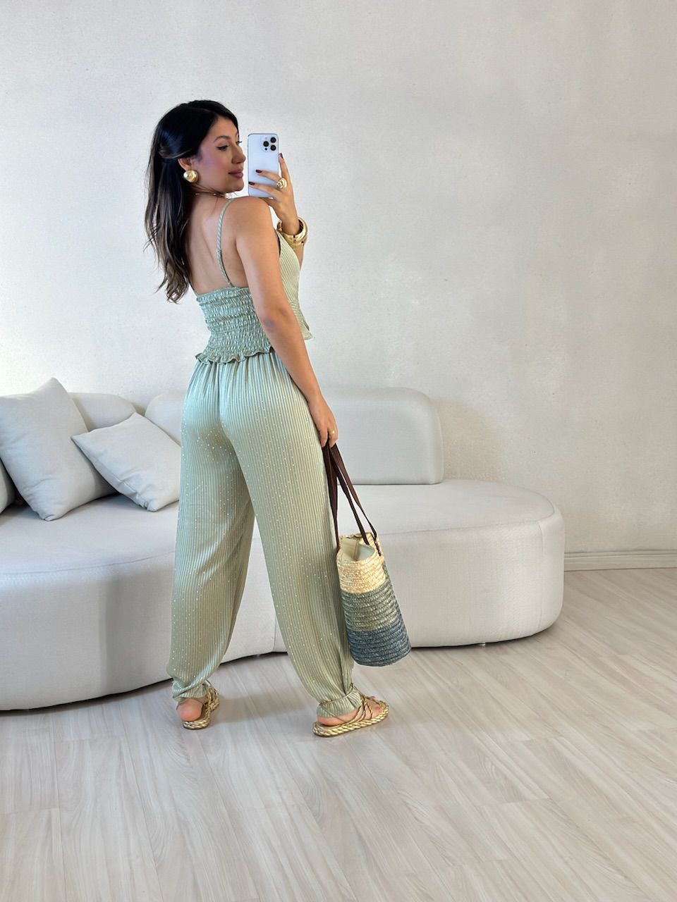 CONJUNTO ARIANE BRILHO PISTACHE