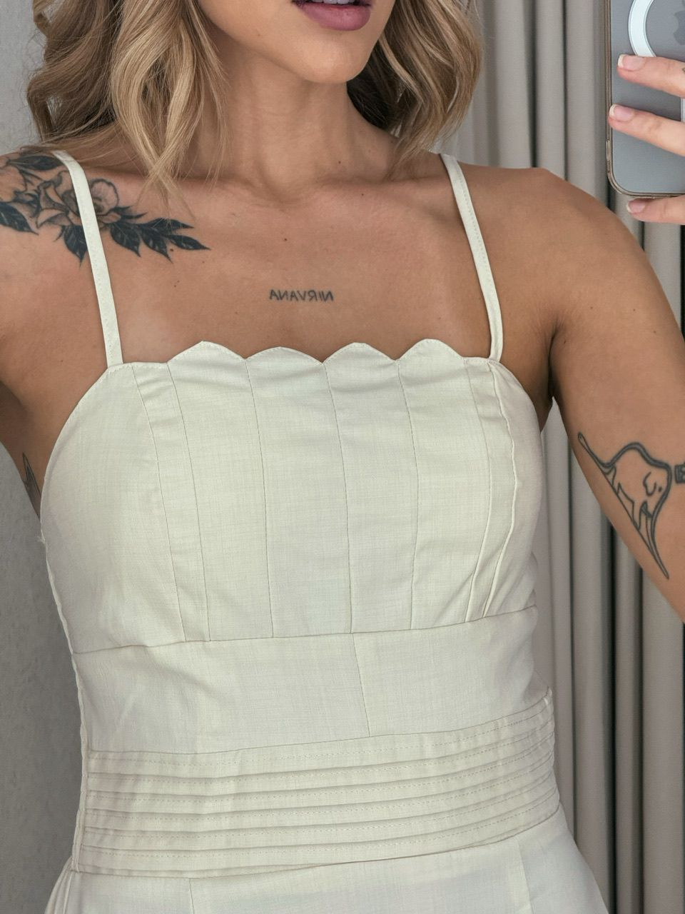 VESTIDO NAIRA MIDI ALÇA AREIA