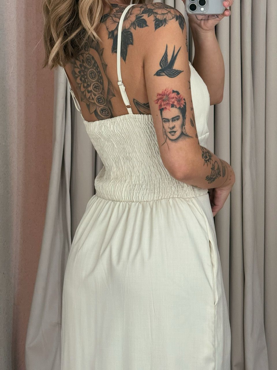 VESTIDO NAIRA MIDI ALÇA AREIA