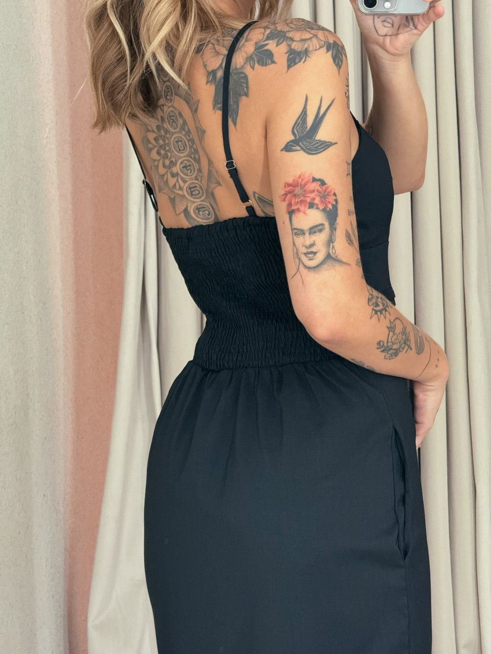 VESTIDO NAIRA MIDI ALÇA PRETO