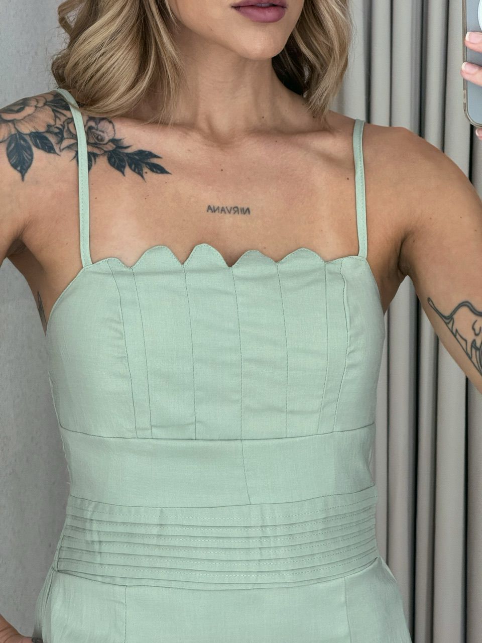 VESTIDO NAIRA MIDI ALÇA VERDE