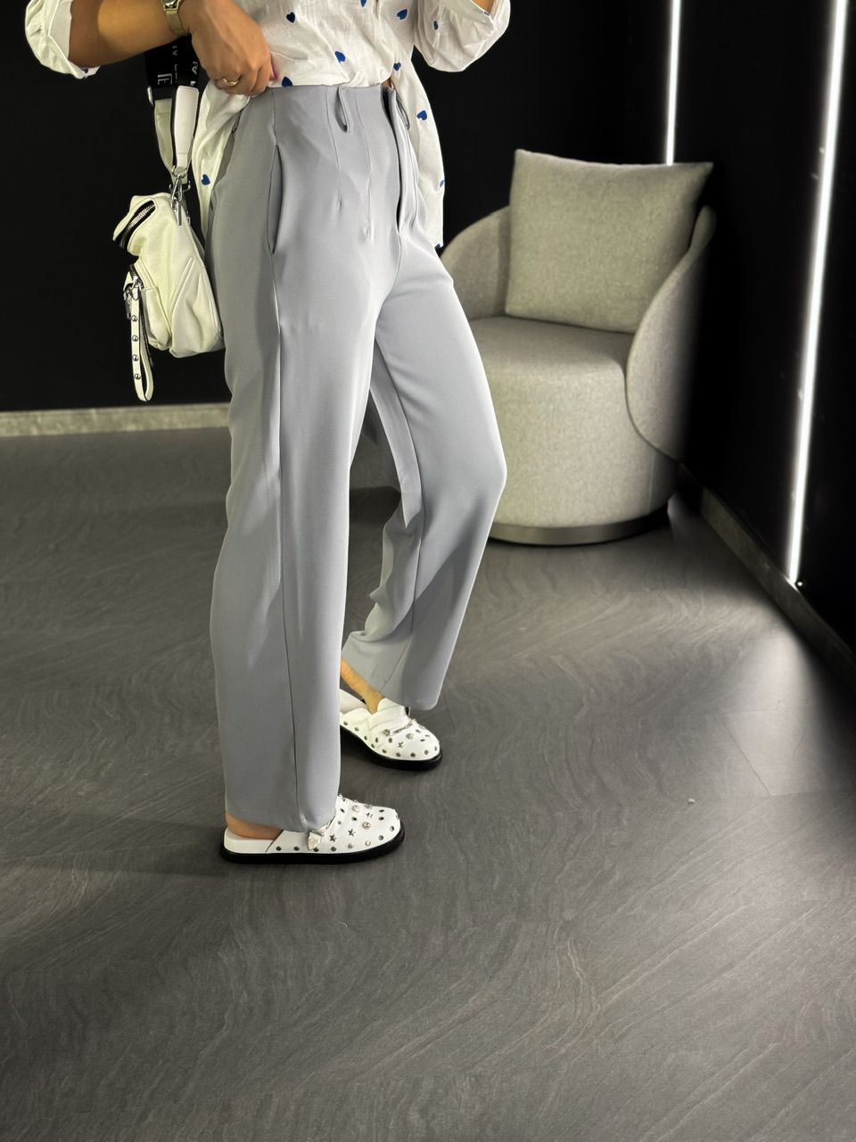 CALÇA HELENA PANTALONA CINZA