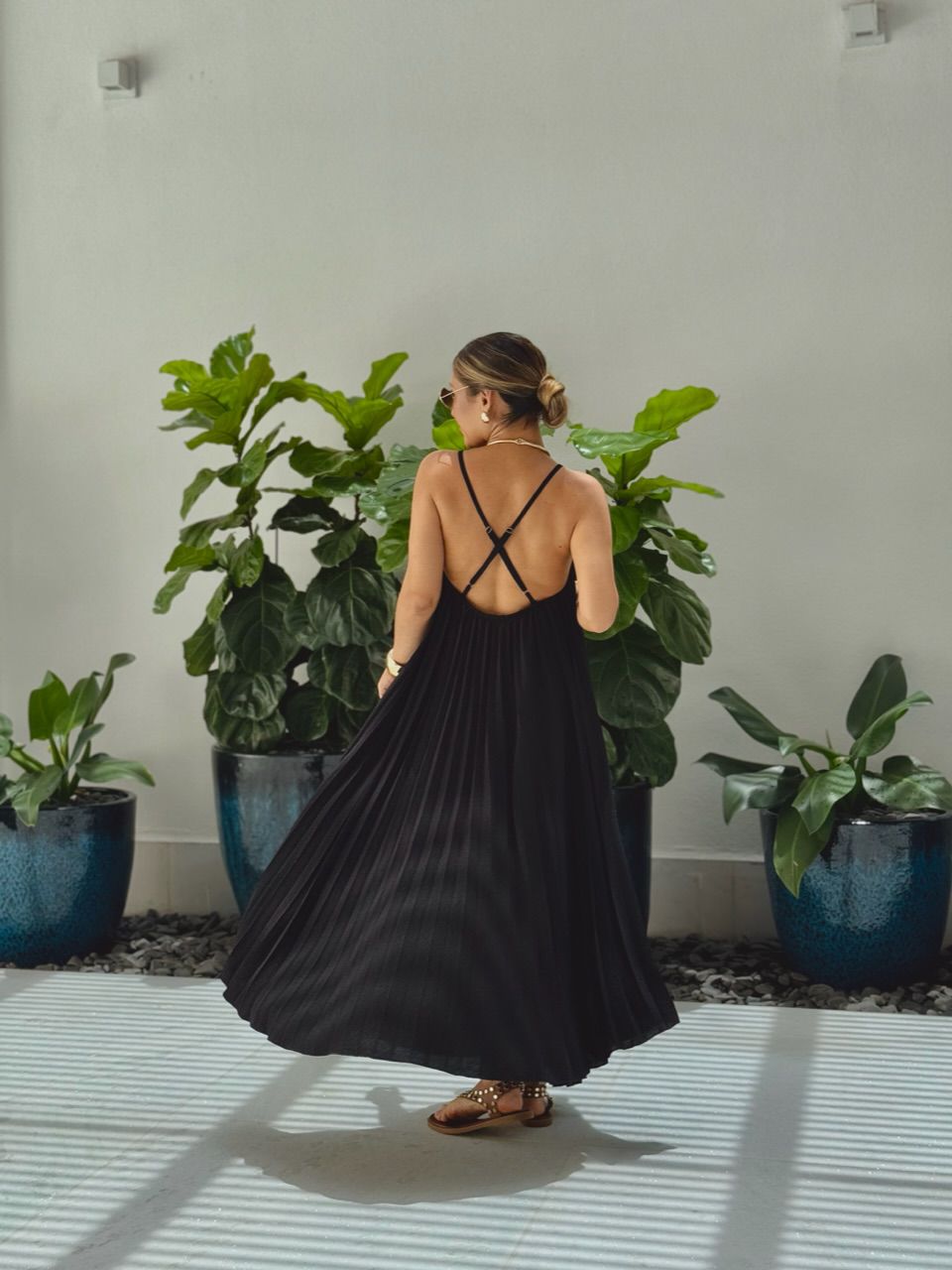 VESTIDO KARLA PLISSADO preto