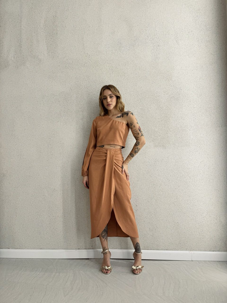 CONJUNTO CAROLINA NULA MANGA CARAMELO