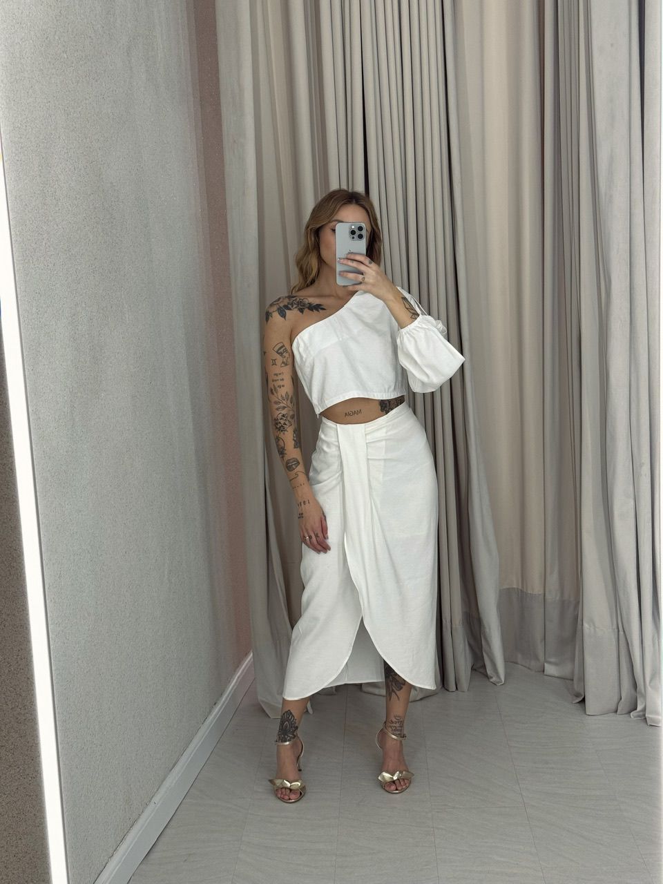 CONJUNTO CAROLINA NULA MANGA OFF
