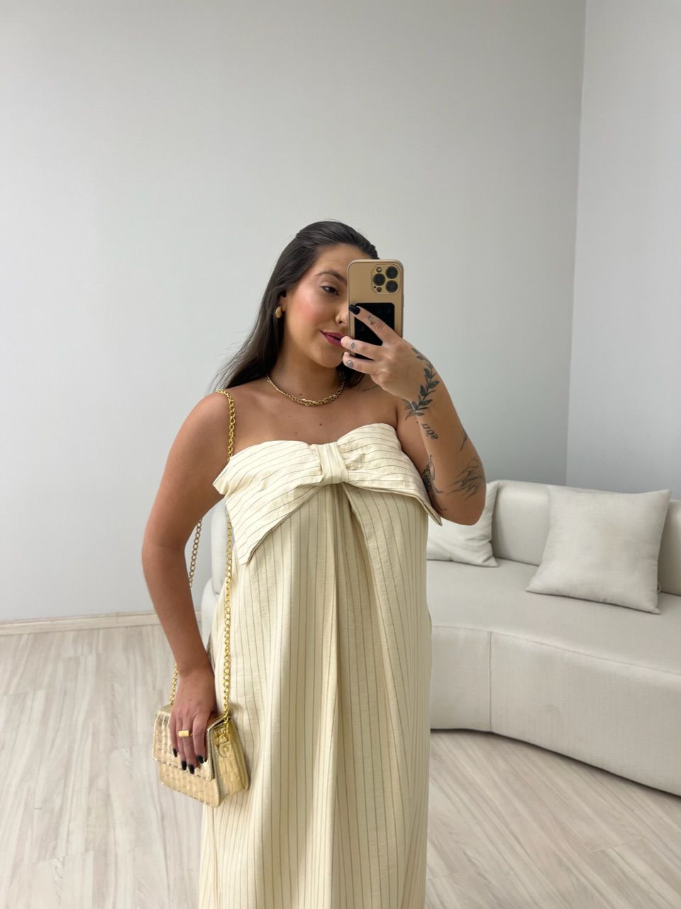VESTIDO LAÇO RISCA DE GIZ MARFIM