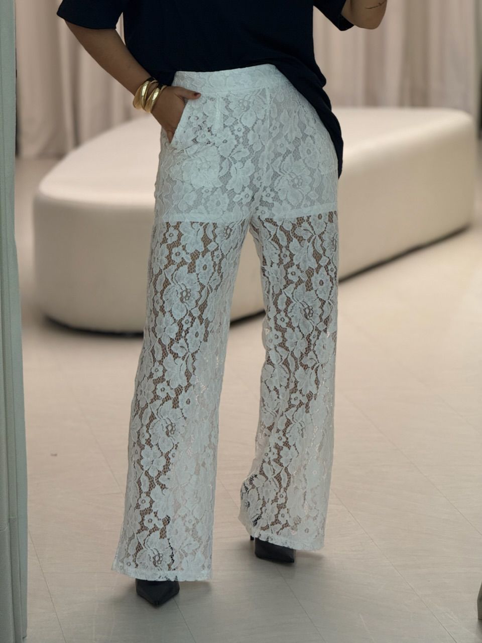 CALÇA RUTY RENDA OFF