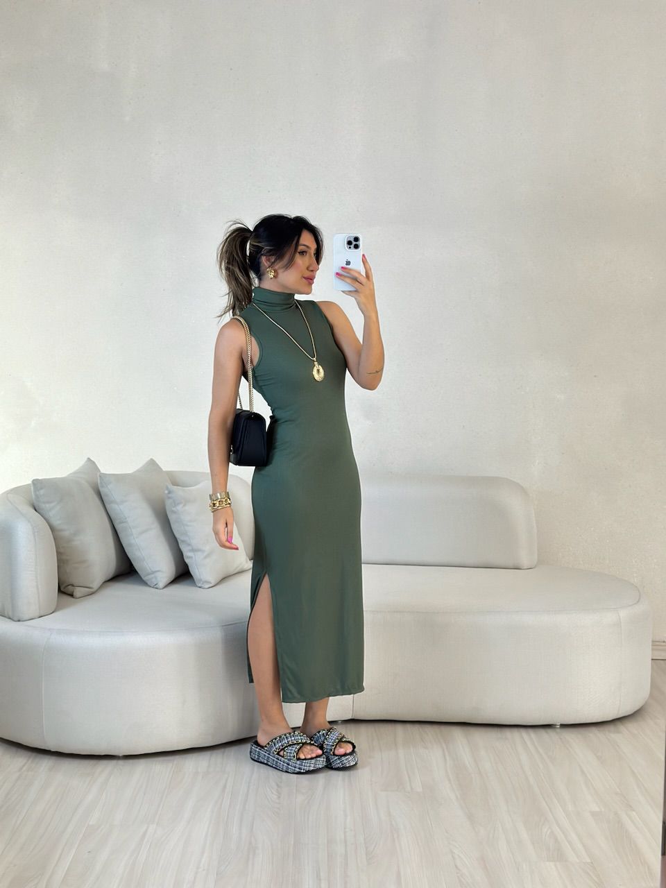VESTIDO NAYLA CAVADO VERDE - 0054120014 - CAROLLA FERRARO