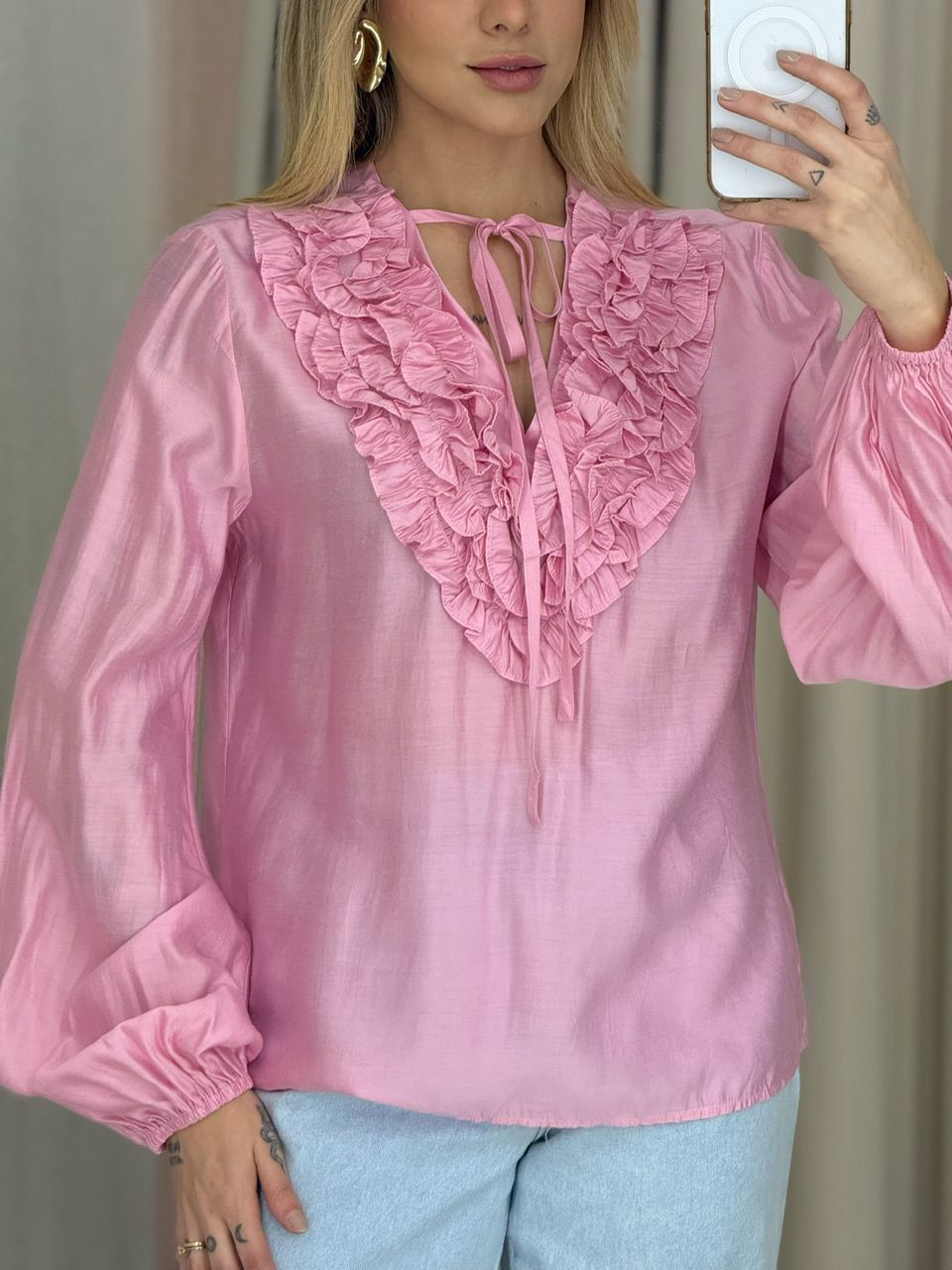 BLUSA SANDRA DETALHE ROSA