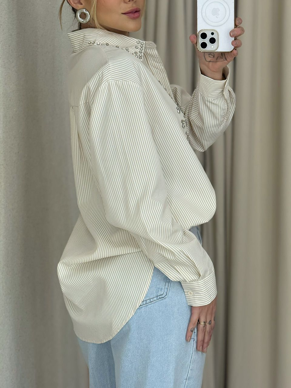 CAMISA JOICE BORDADA NUDE