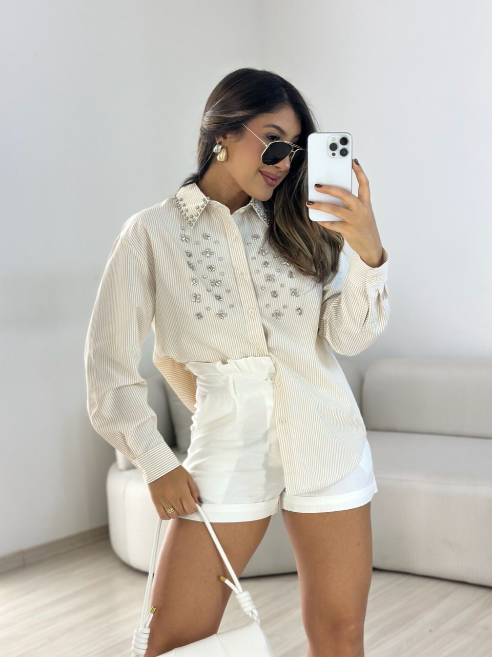 CAMISA JOICE BORDADA NUDE - 0066870245 - CAROLLA FERRARO