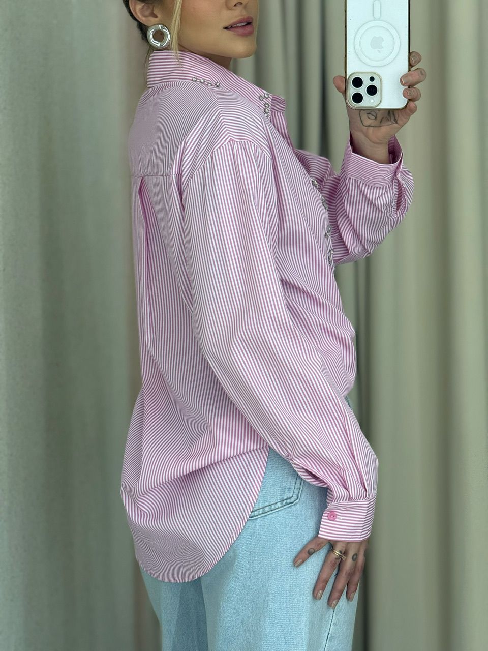 CAMISA JOICE BORDADA ROSA