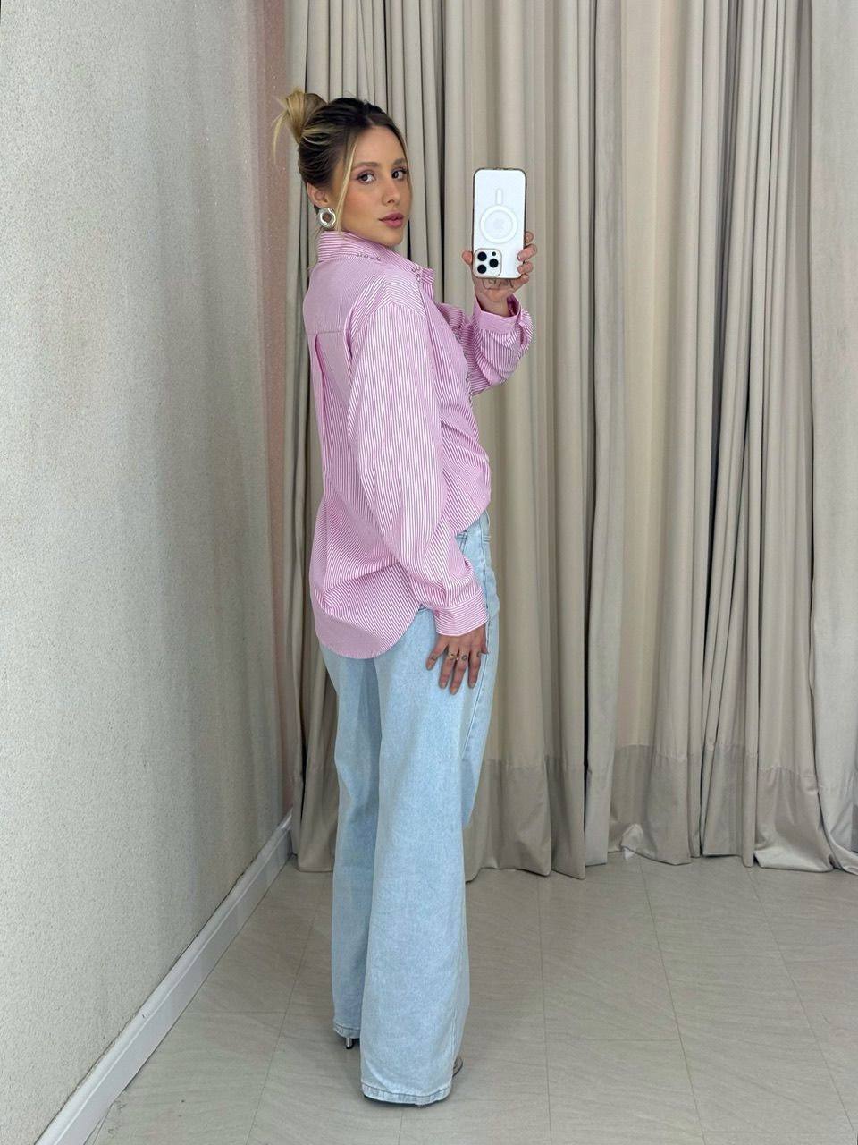 CAMISA JOICE BORDADA ROSA