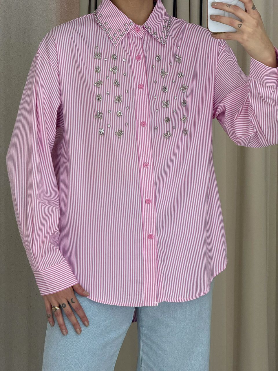 CAMISA JOICE BORDADA ROSA