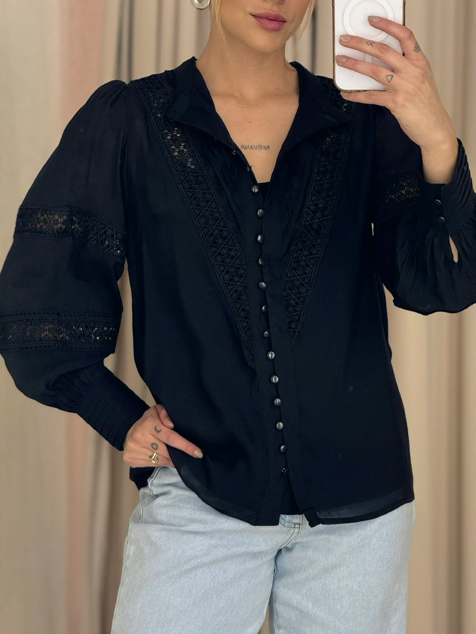 CAMISA LAURA LAISE PRETO