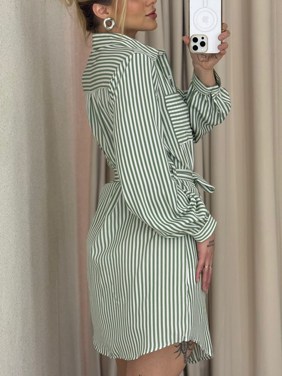 CHEMISE ROSE LISTRADA VERDE