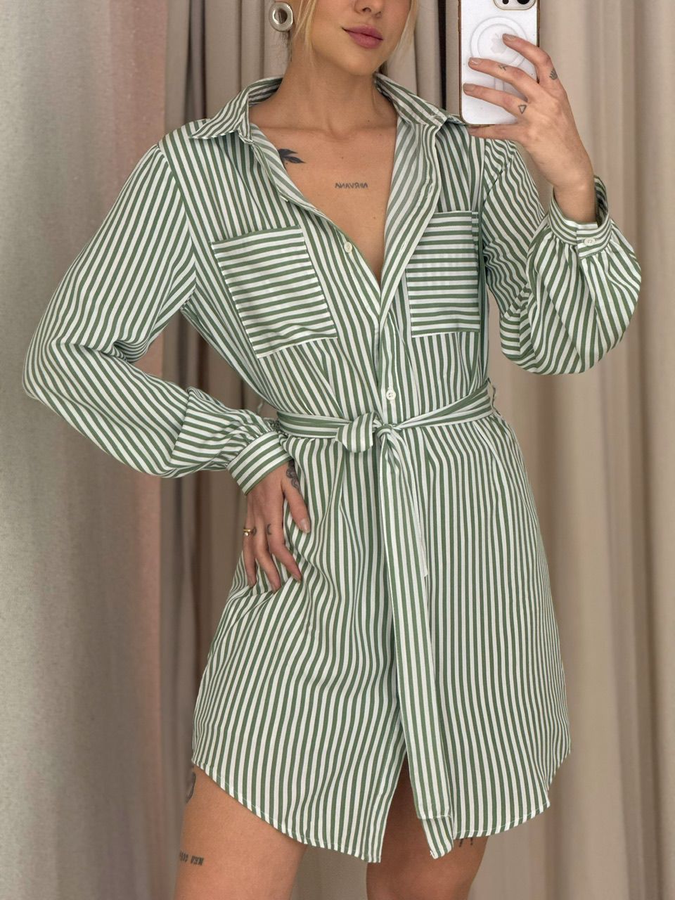 CHEMISE ROSE LISTRADA VERDE