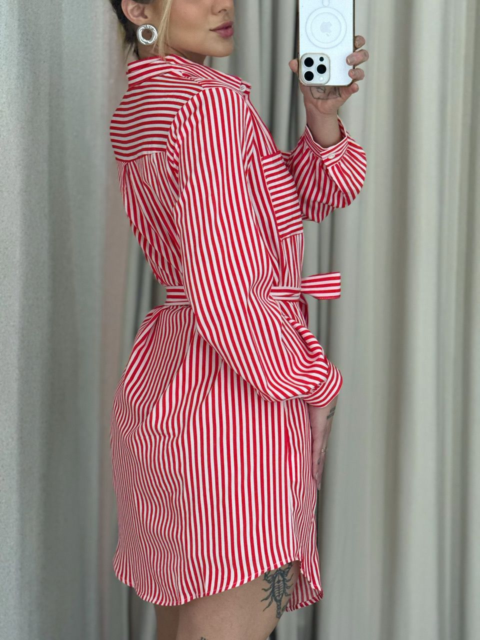 CHEMISE ROSE LISTRADA VERMELHA