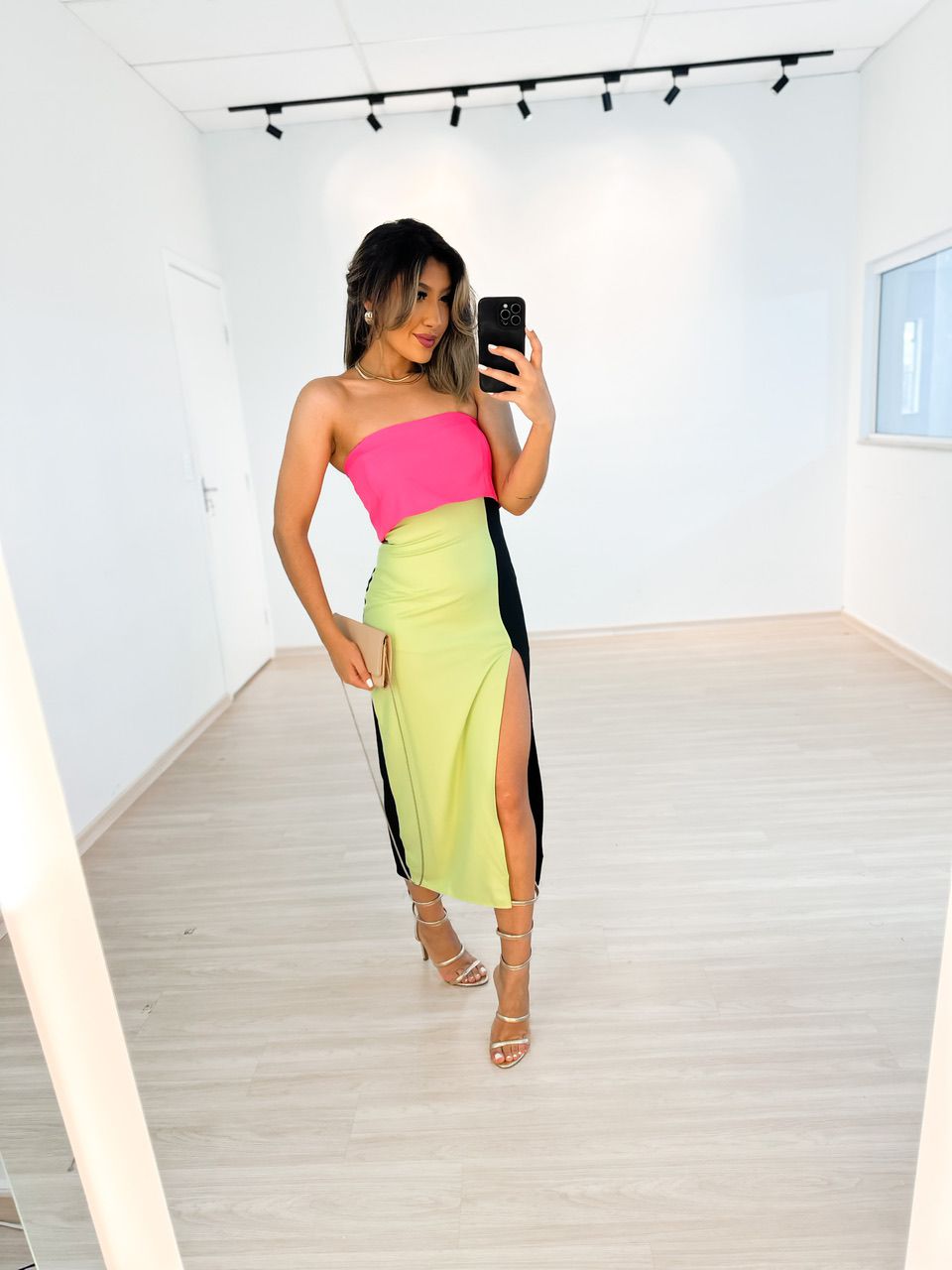 VESTIDO COLOR BLOCK FENDA PRETO