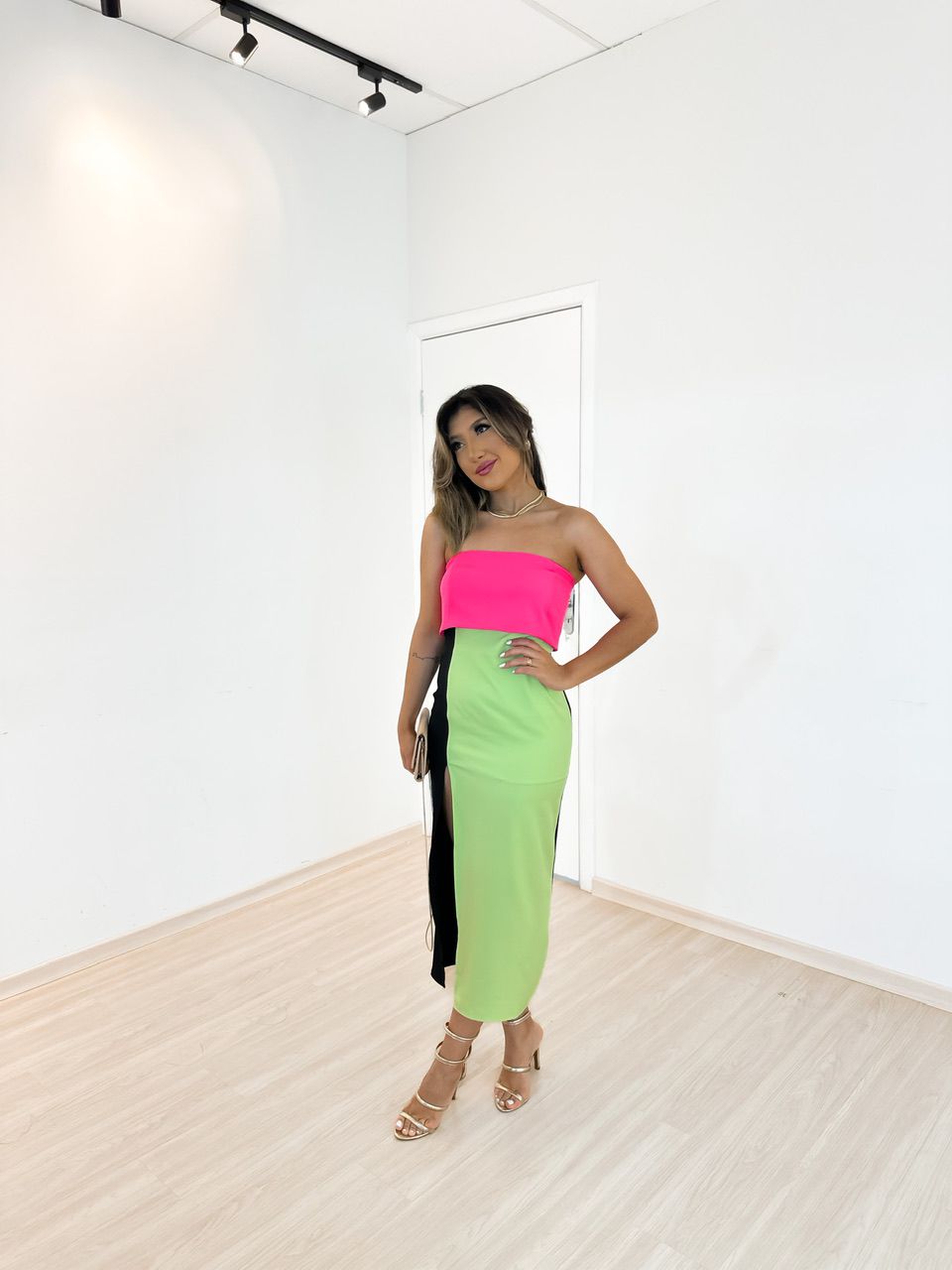 VESTIDO COLOR BLOCK FENDA PRETO