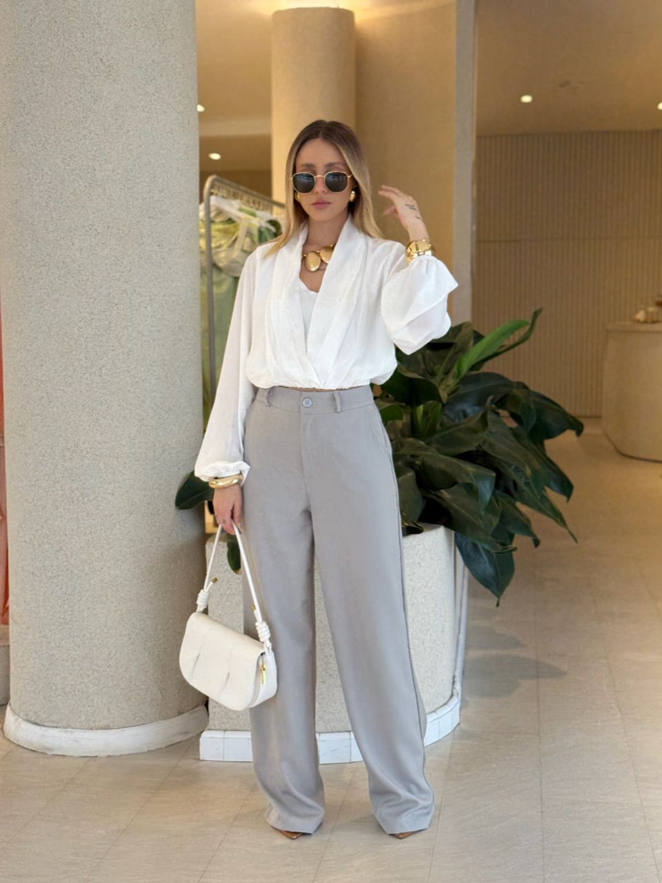 CALÇA ANA JULIA PANTALONA CINZA