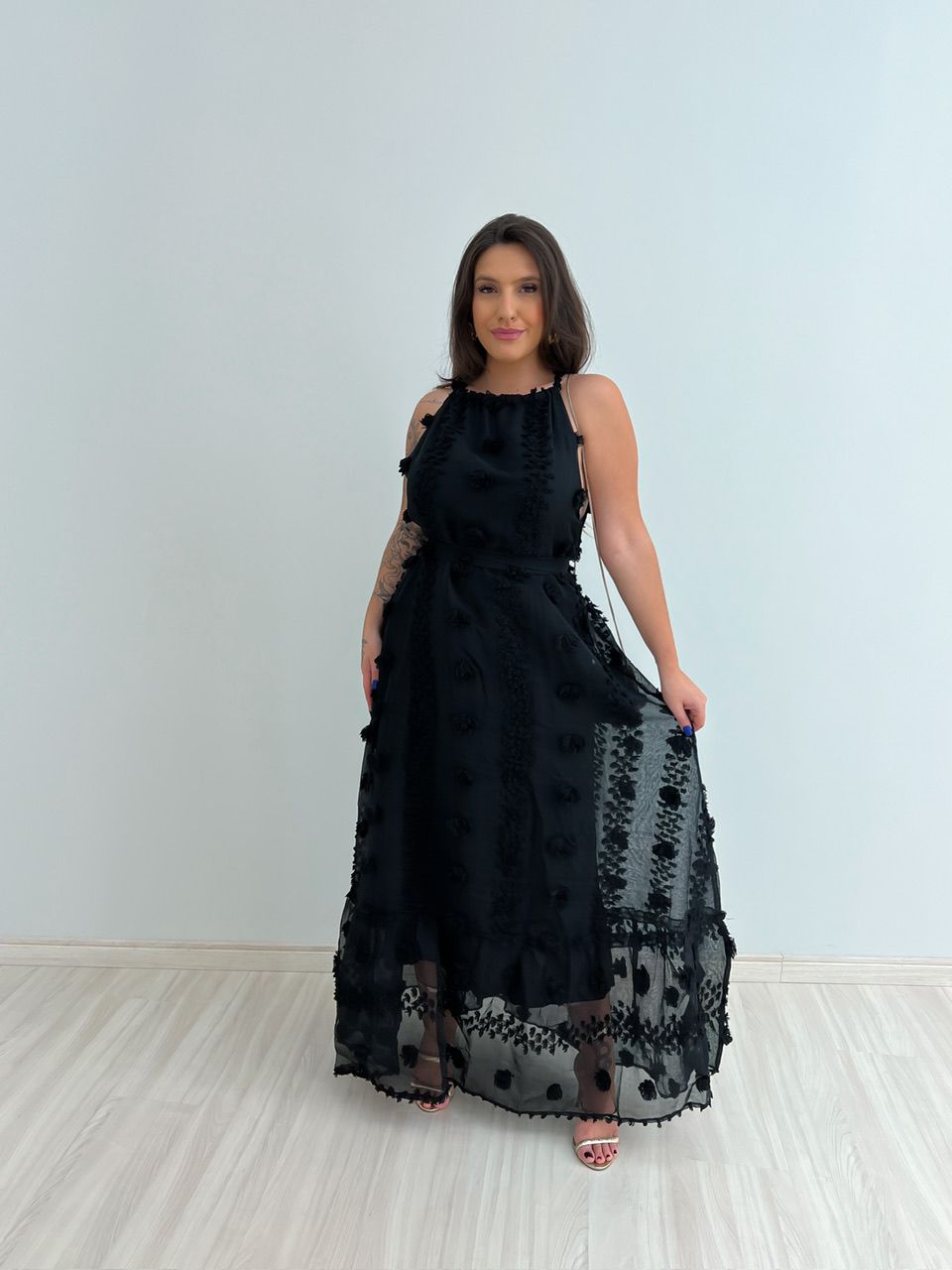 VESTIDO JULIE TULE PRETO