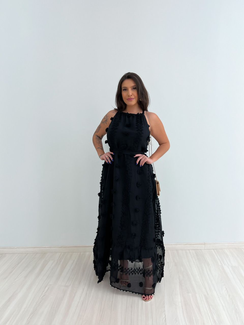 VESTIDO JULIE TULE PRETO