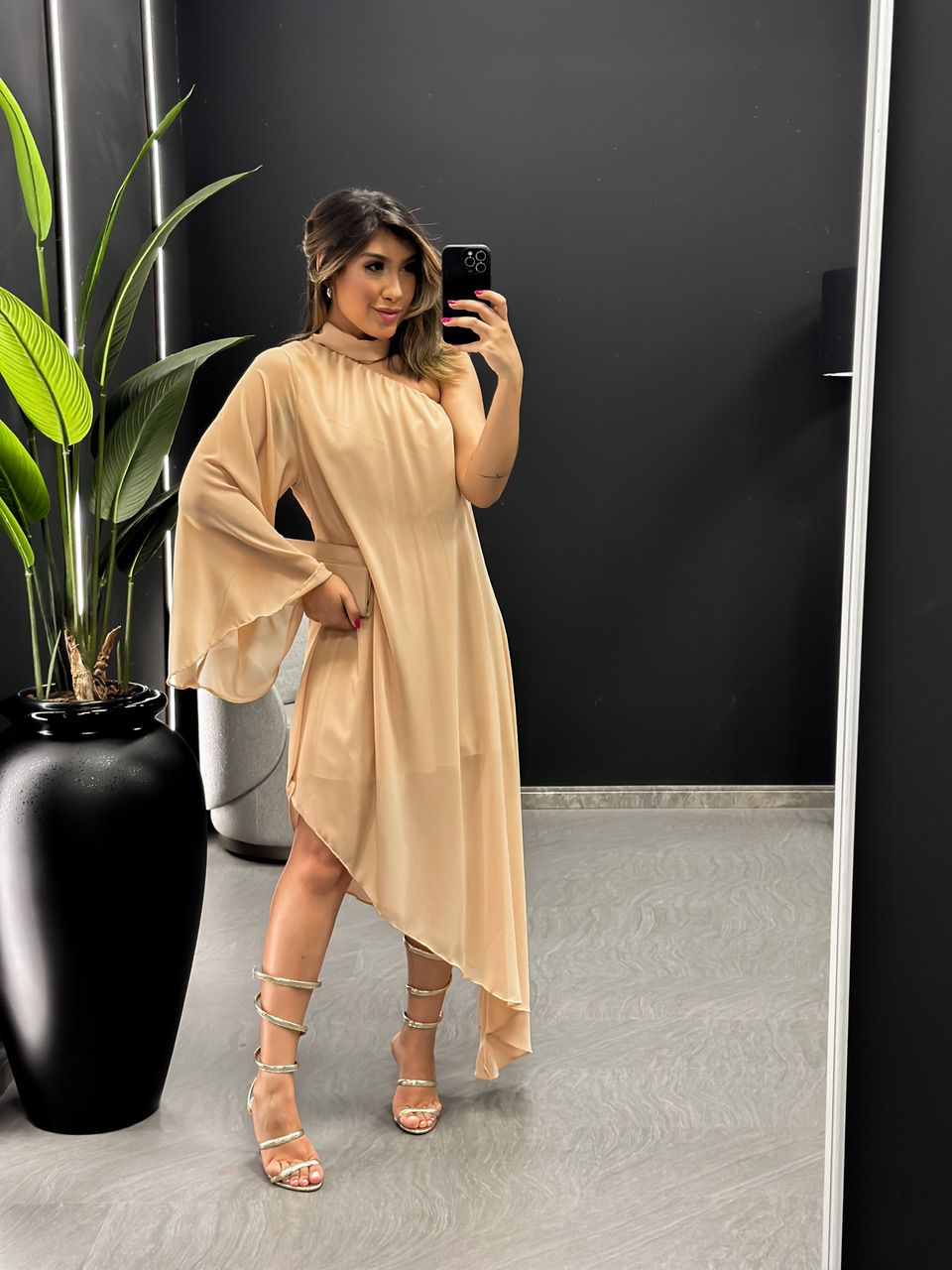 VESTIDO MABEL NULA MANGA Nude
