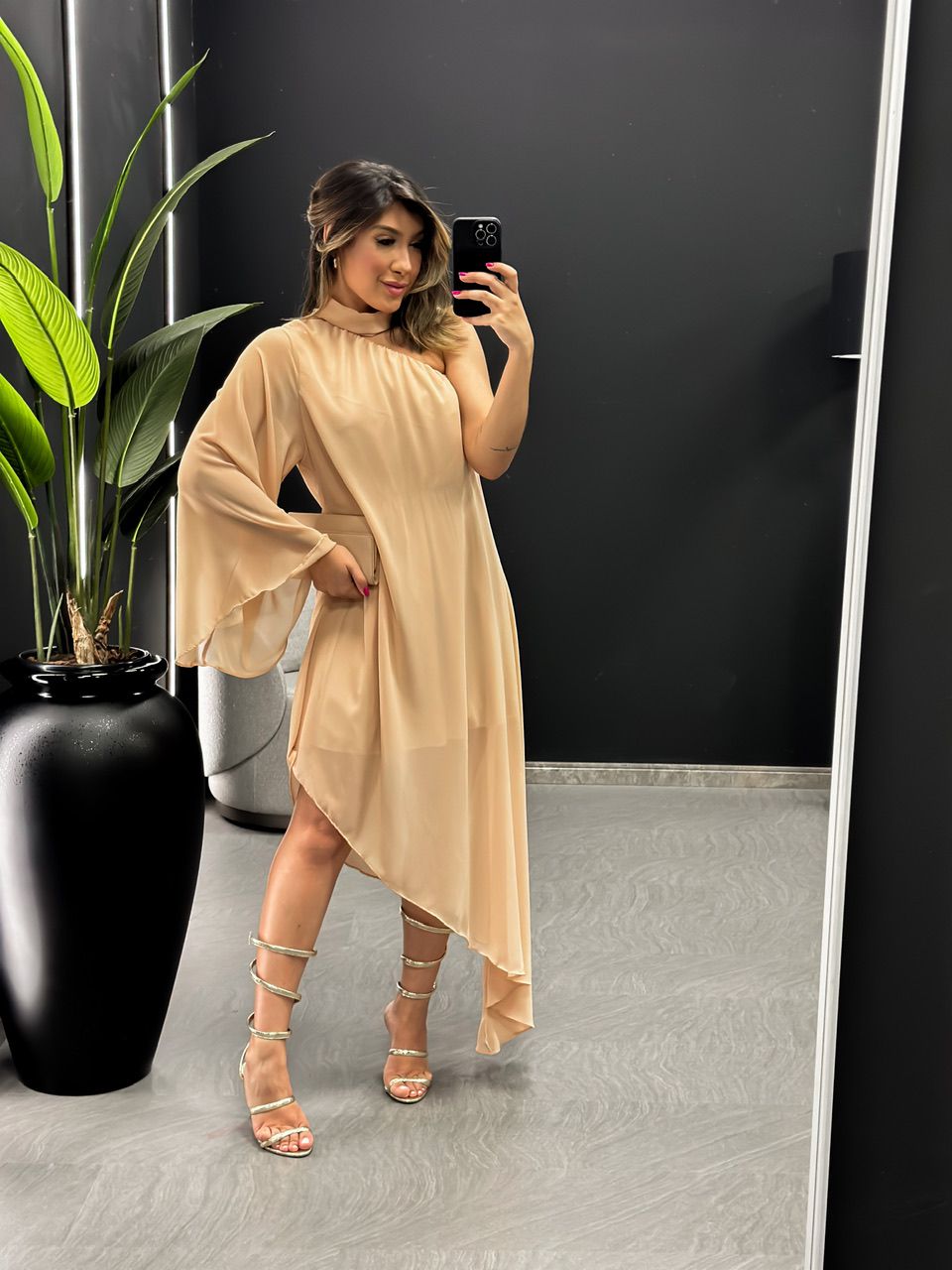 VESTIDO MABEL NULA MANGA Nude