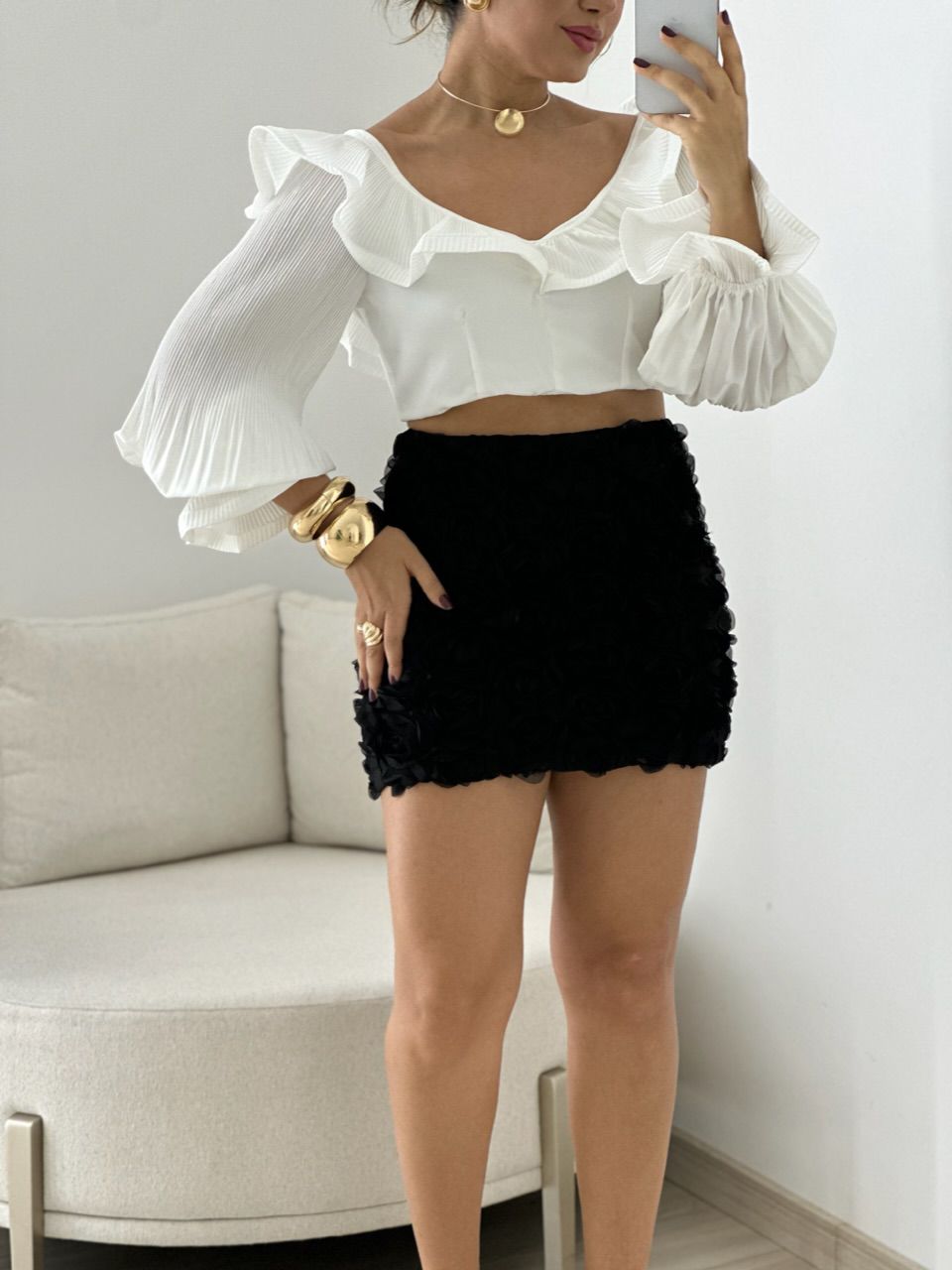 SAIA ROSANA FLORES PRETA