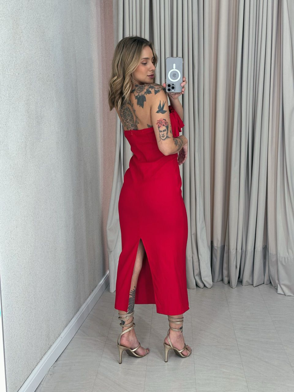 VESTIDO ELZA TOMARA QUE CAIA VERMELHO