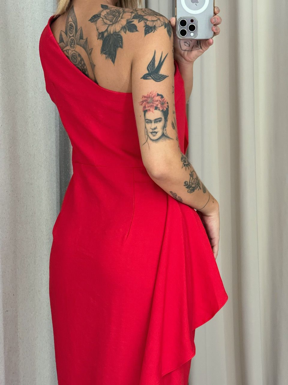 VESTIDO SILVANA NULA MANGA VERMELHO