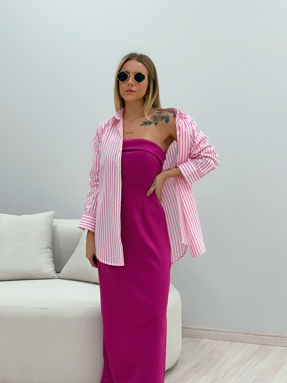 CAMISA DIANA LISTRADA ROSA - 0048170031 - CAROLLA FERRARO