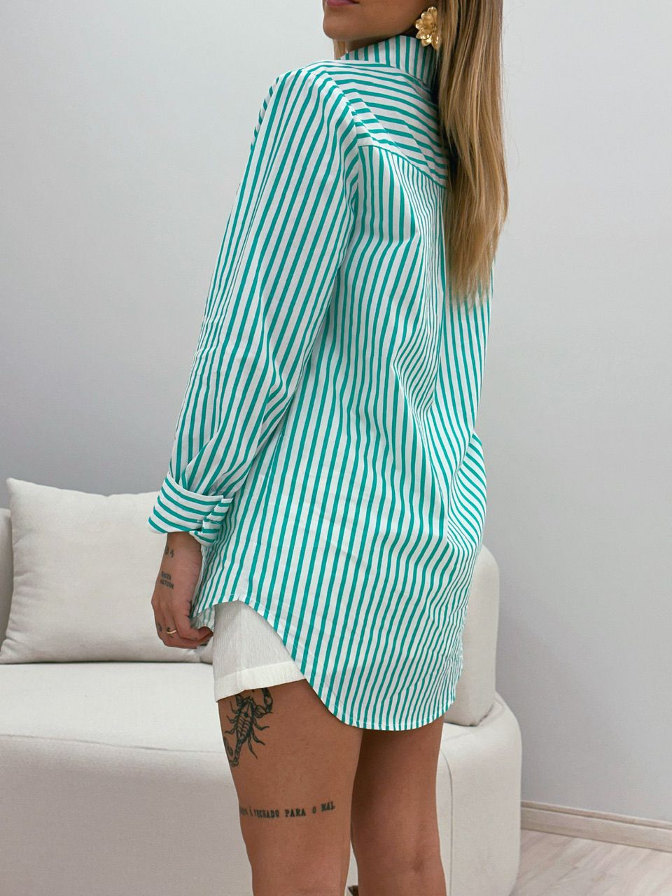 CAMISA DIANA LISTRADA VERDE ÁGUA